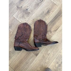 DAN POST 9.5 EW Mens Leather Red Brown Rust Boots Country Western Cowboy VTG